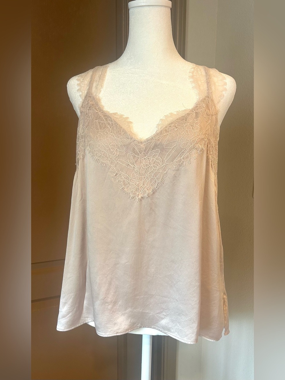 Cami NYC 100% Silk Blush Champagne Lace Cami Top XL